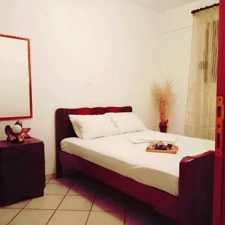 Ourania's 2 Apartament